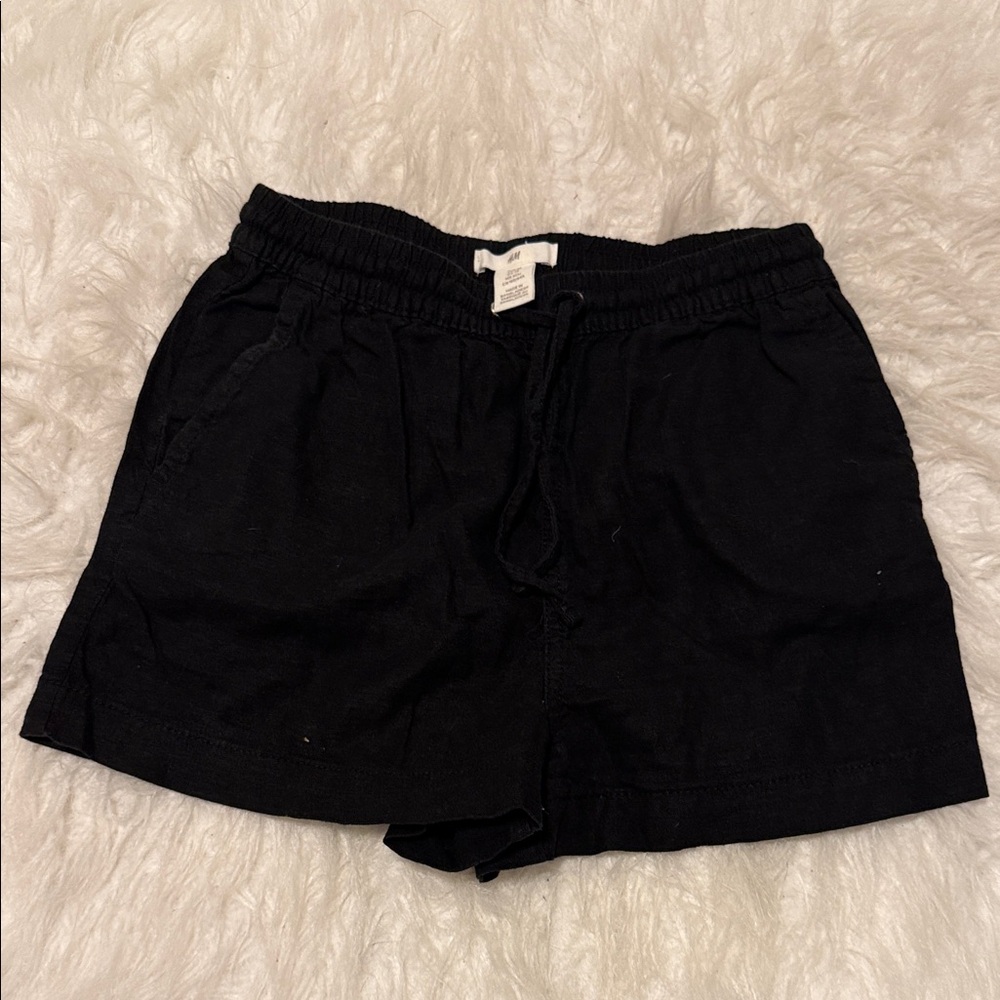 H&M Black Athletic Women's Shorts